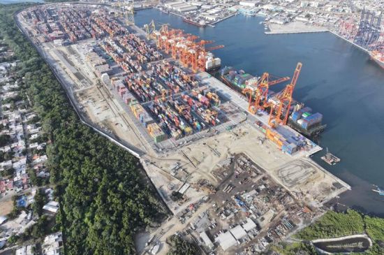 Carga portuaria con desempeño plano del 0.2% en 1T26 y descenso en exportaciones